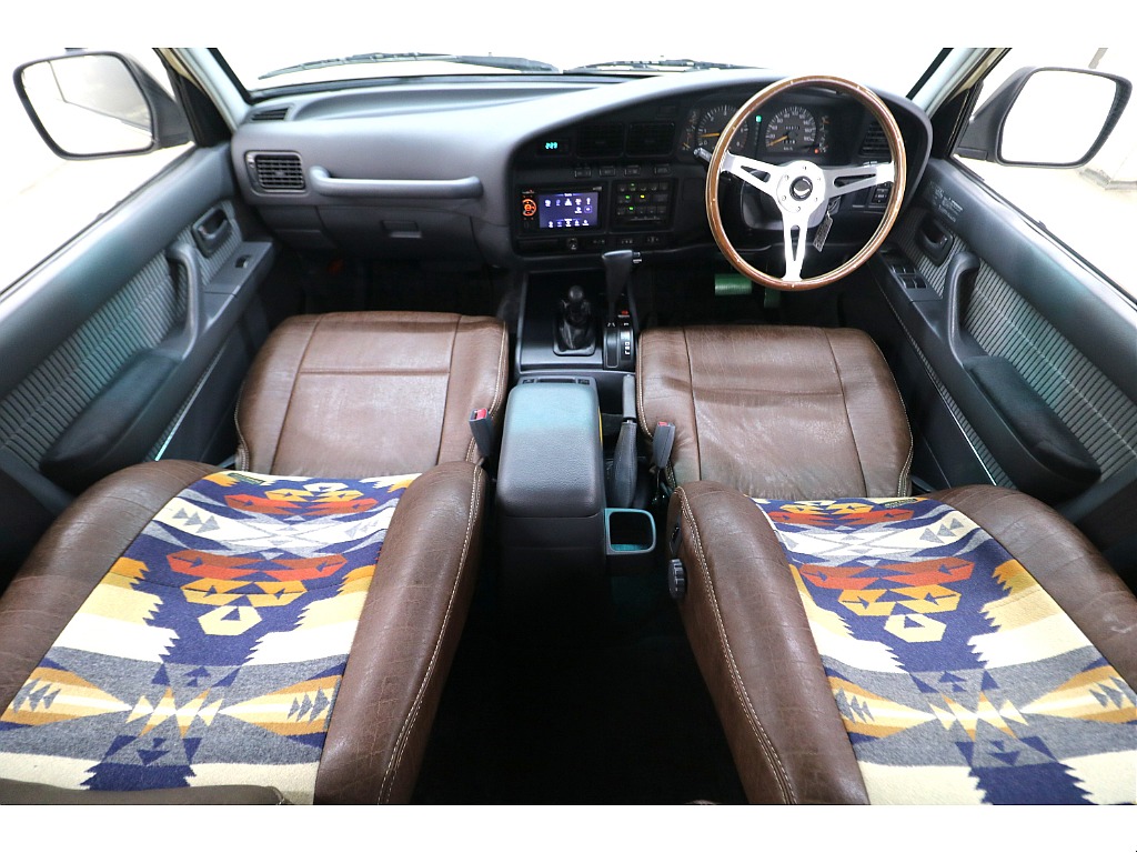 内装は当店にてルームクリーニング済みとなりますので綺麗な状態です♪