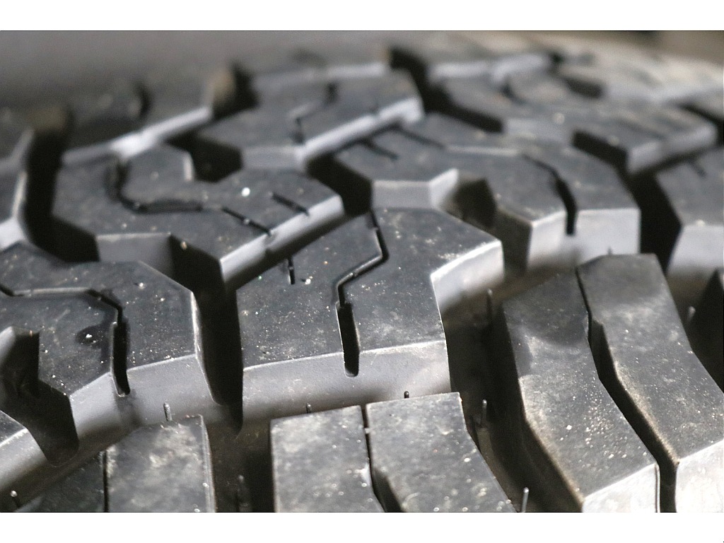 ＹＯＫＯＨＡＭＡジオランダーＸ－ＡＴタイヤ×社外１６インチアルミホイール☆