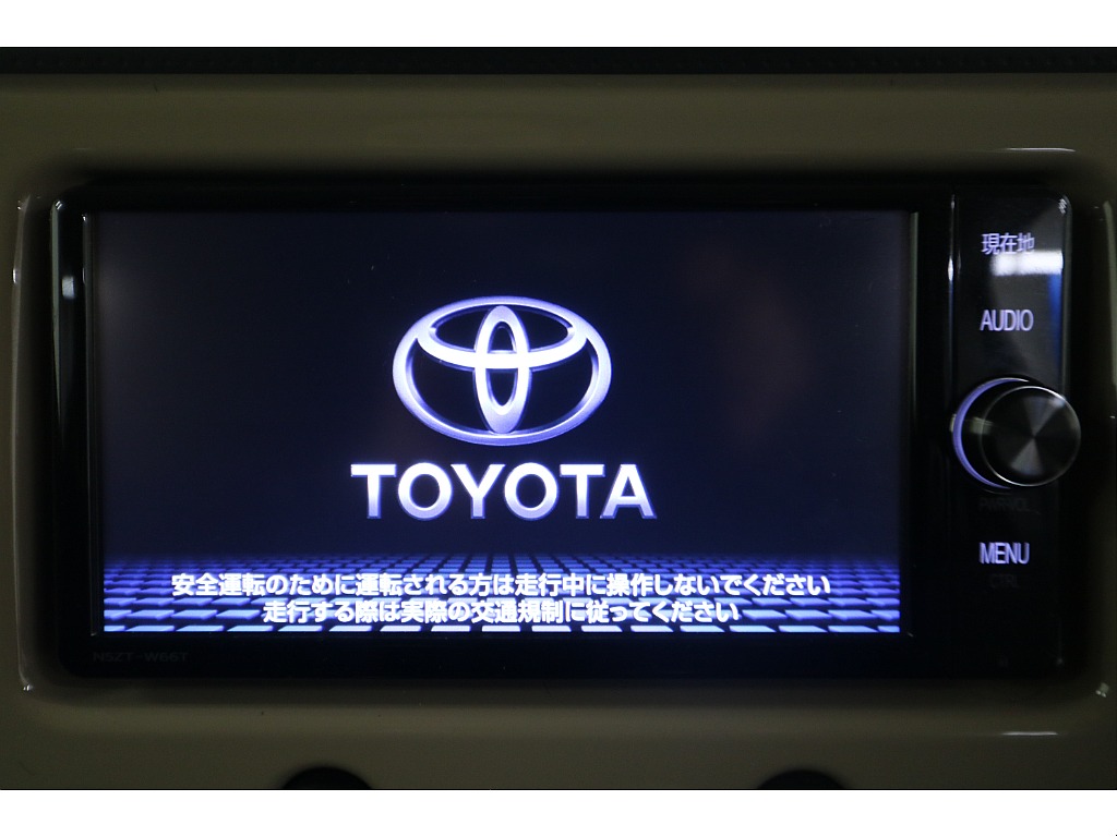 トヨタ純正ＳＤナビ（フルセグ＆Bluetooth対応）☆バックカメラ☆ＨＤＭＩポート☆