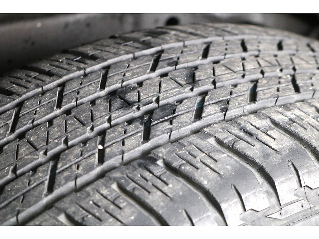 カラーパッケージ純正２０インチＡＷ☆