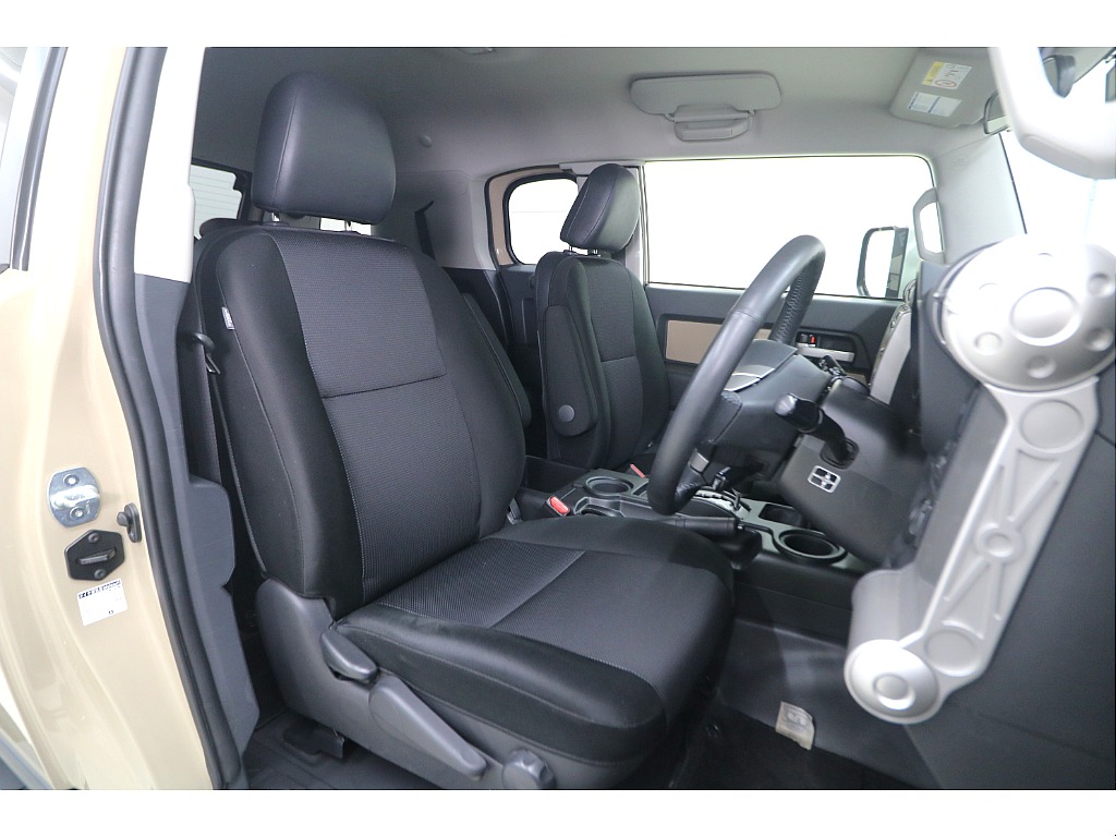 運転席/助手席共に状態は良好です♪