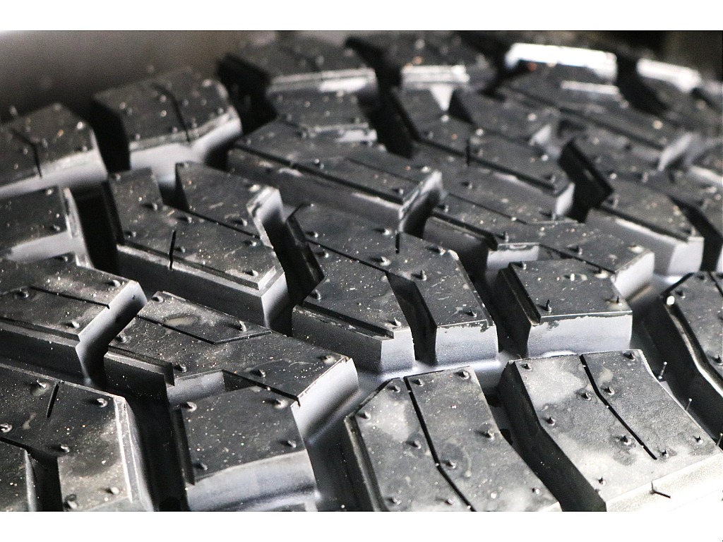 新品ＴＯＹＯオープンカントリーＲ／Ｔ　ＴＲＡＩＬタイヤ×新品オリジナルＸＥＬＦ０２ホイール☆