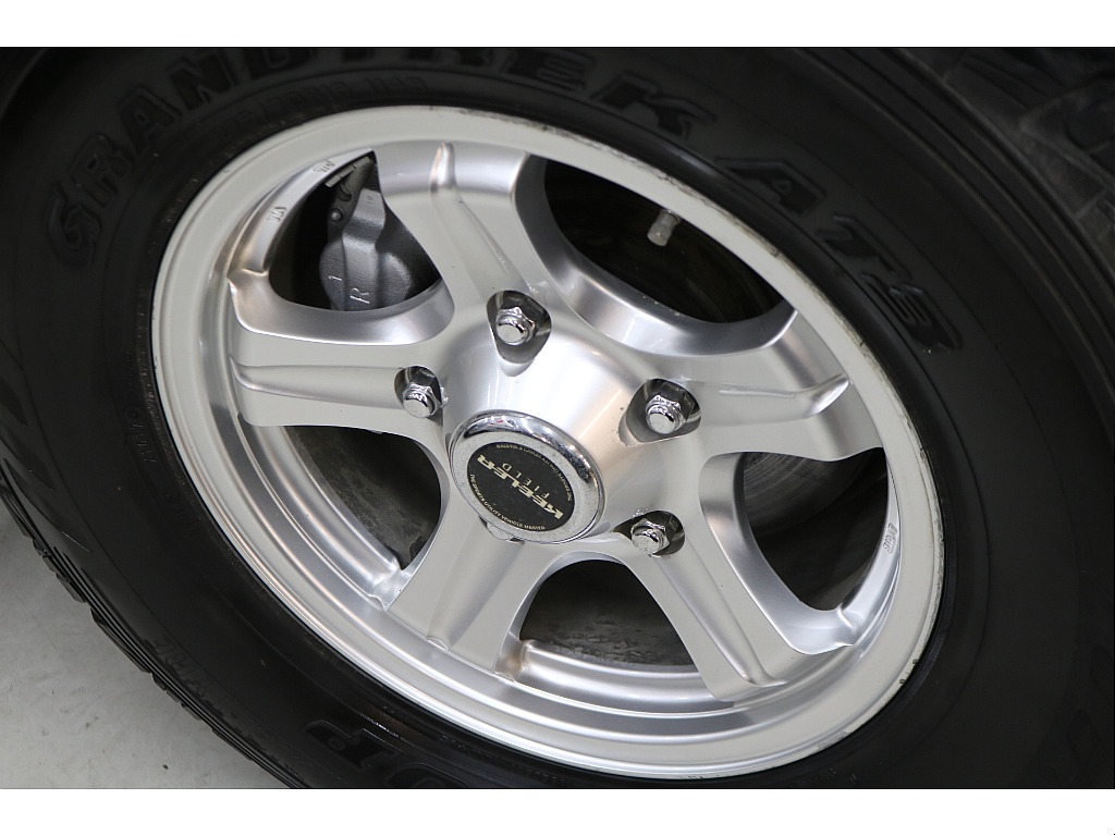 ＹＯＫＯＨＡＭＡジオランダーＡＴタイヤ×キーラーフィールド１６インチＡＷ☆