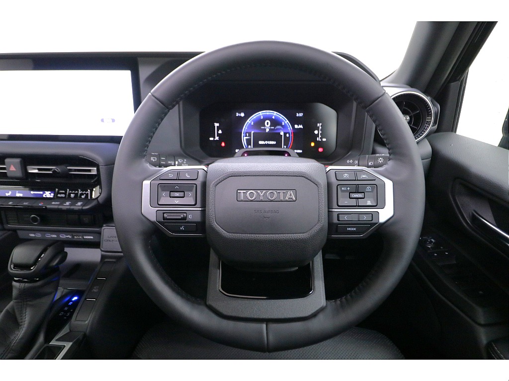 本革巻き３本スポークステアリング☆ステアリングヒーター付き☆