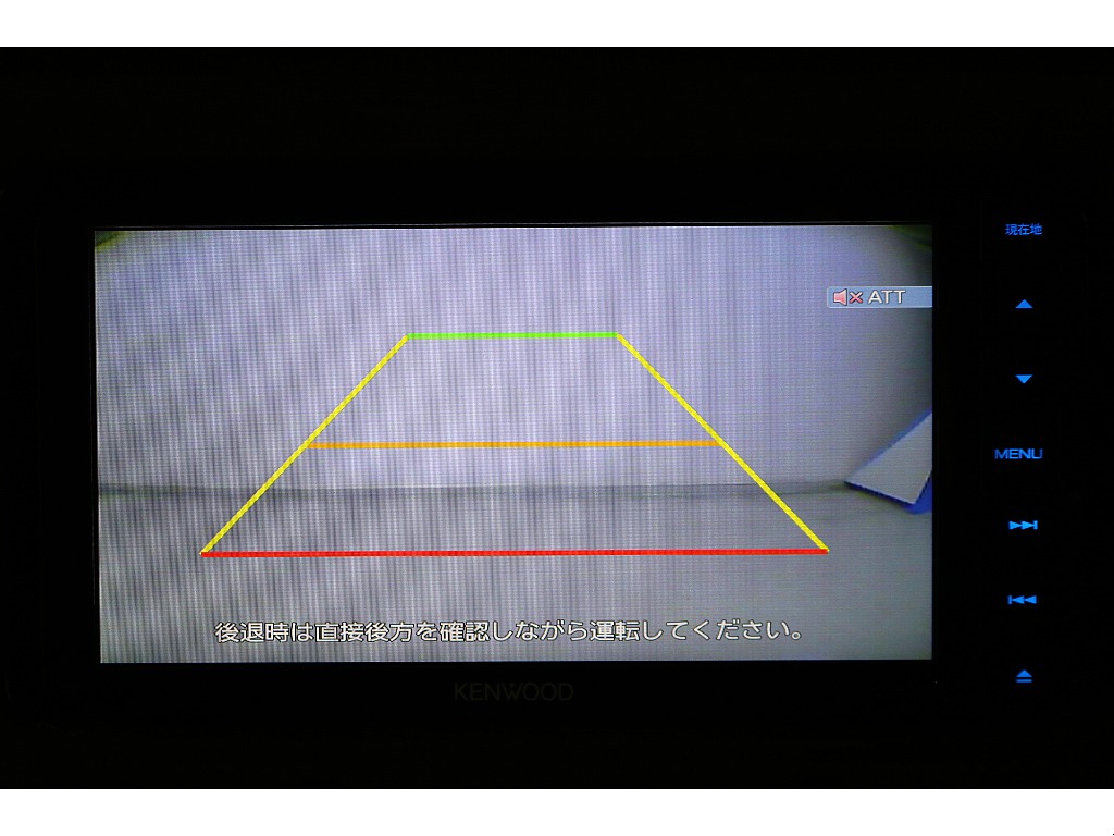 ケンウッドＳＤナビ（フルセグ＆Bluetooth対応）☆ＨＤＭＩ入力ケーブル☆バックカメラ☆