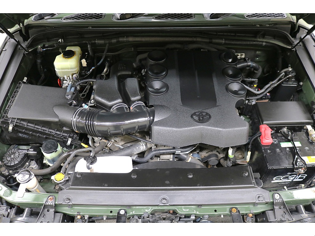 エンジンルームになります☆