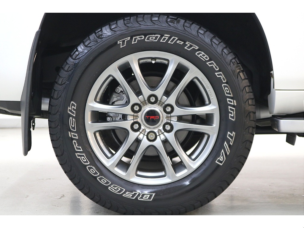 ＢＦグッドリッチTRAIL TERRAINタイヤ×ＴＯＹＯＴＡ純正オプションＴＲＤ１８インチＡＷ☆