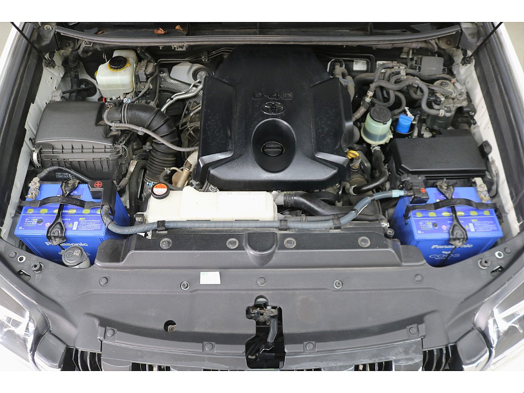 耐久性に優れたクリーンディーゼルエンジン搭載♪