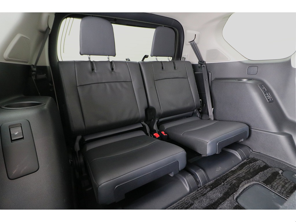 サードシートになります☆