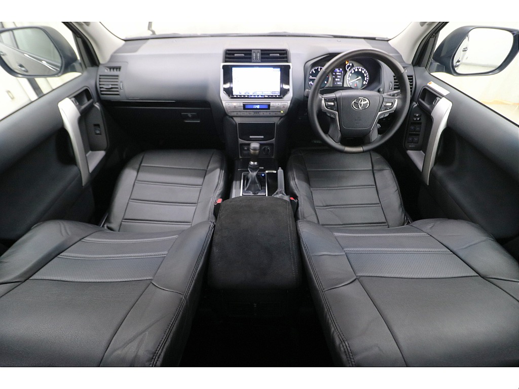 内装は当店にてルームクリーニング済みとなりますので綺麗な状態です♪