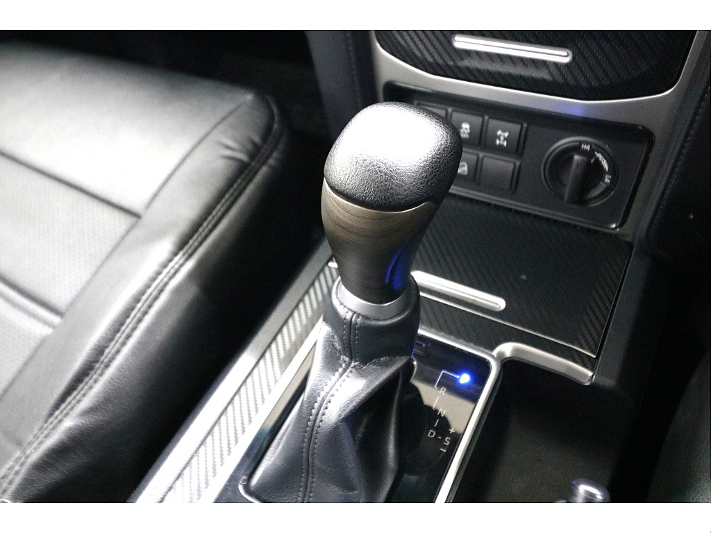 新品オリジナルウッド調シフトノブ☆