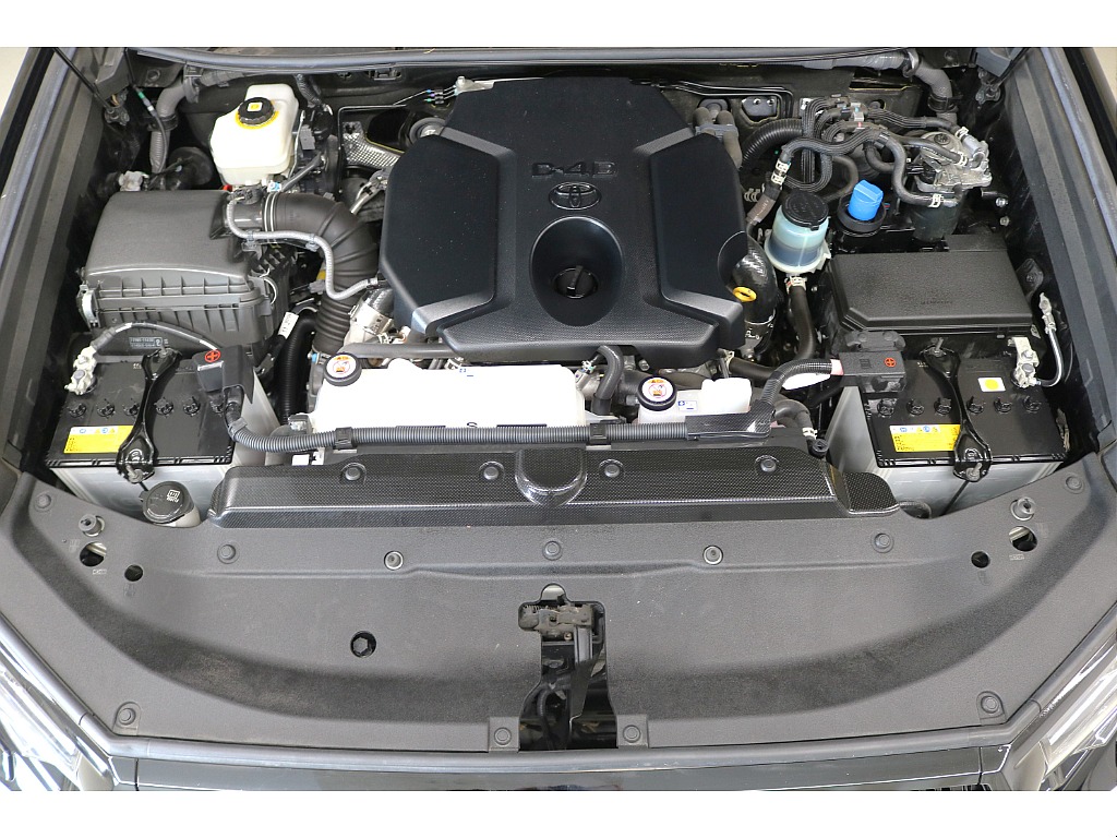 耐久性に優れたクリーンディーゼルエンジン搭載♪