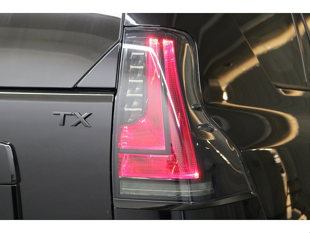 ＵＬＴＩＭＡＴＥ ＢＬＡＣＫテールランプ