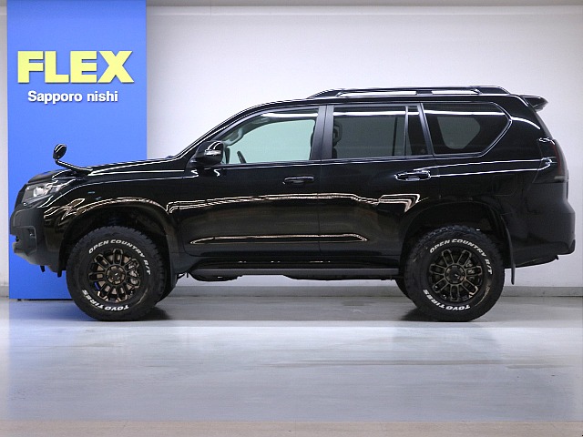 サンルーフ☆寒冷地仕様☆レーダークルーズコントロール☆クリアランスソナー☆ＢＩＧ－Ｘ９インチナビ☆バックカメラ☆ＥＴＣ☆新品オリジナルハンドル＆シフトノブ☆