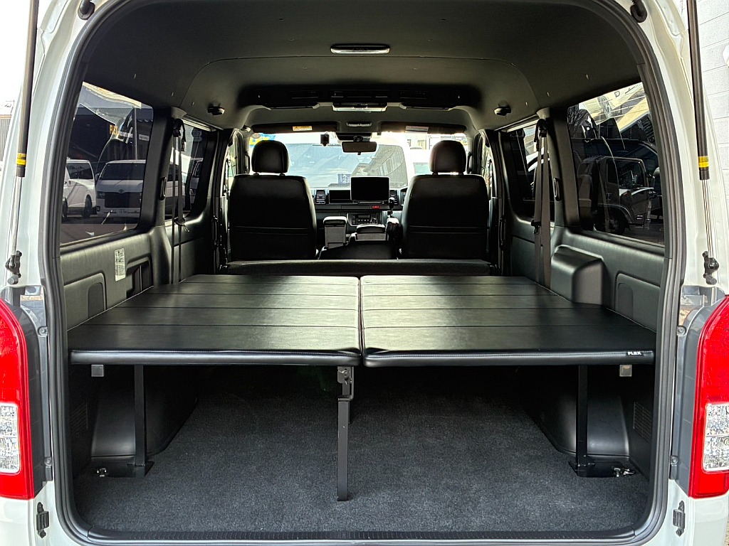 2ndシートを倒すことで更にスペースの確保が可能です！