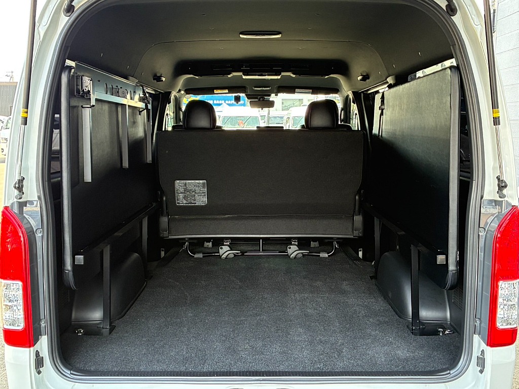 両側跳ね上げることももちろん可能です！