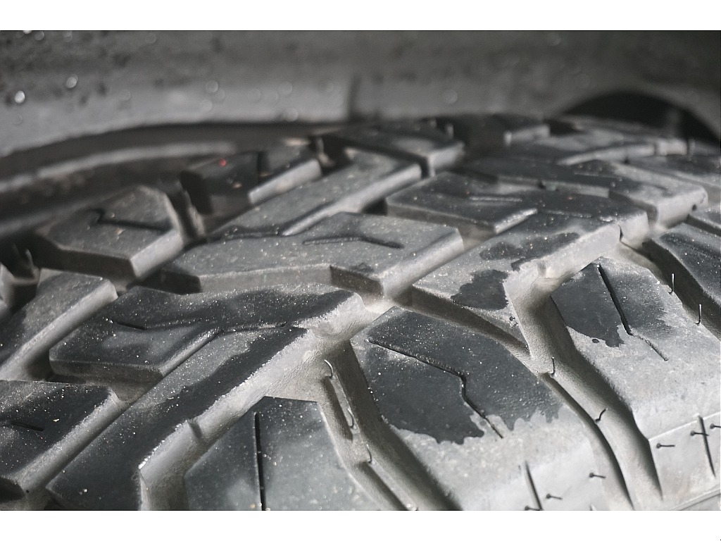 ＴＯＹＯオープンカントリーＲＴタイヤ×デルタフォース　オーバル１７インチＡＷ☆