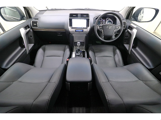 高級感のあるインテリアデザイン☆