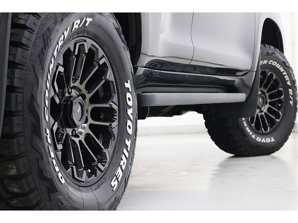 ＴＯＹＯオープンカントリーＲ／Ｔタイヤ×FLEX ORIGINAL XELF 02ホイール☆