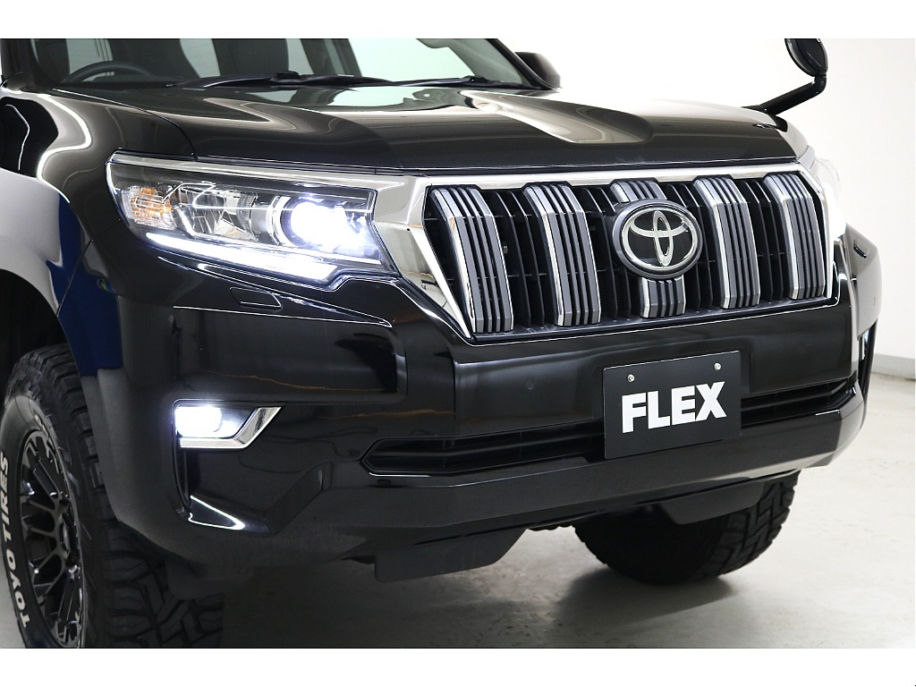 ワンオーナー☆クリーンディーゼル☆ユーザー買取車両☆２０２ブラック☆２インチリフトＵＰ☆ＬＥＤヘッドランプ＆フォグランプ☆ＦＬＥＸオリジナルＸＥＬＦ０２ホイール☆