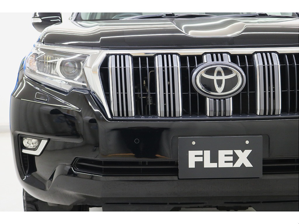 ワンオーナー☆クリーンディーゼル☆ユーザー買取車両☆２０２ブラック☆２インチリフトＵＰ☆ＬＥＤヘッドランプ＆フォグランプ☆ＦＬＥＸオリジナルＸＥＬＦ０２ホイール☆