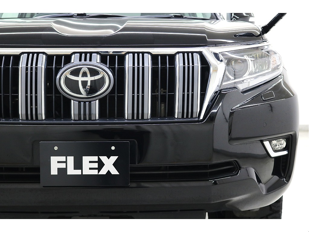 ワンオーナー☆クリーンディーゼル☆ユーザー買取車両☆２０２ブラック☆２インチリフトＵＰ☆ＬＥＤヘッドランプ＆フォグランプ☆ＦＬＥＸオリジナルＸＥＬＦ０２ホイール☆