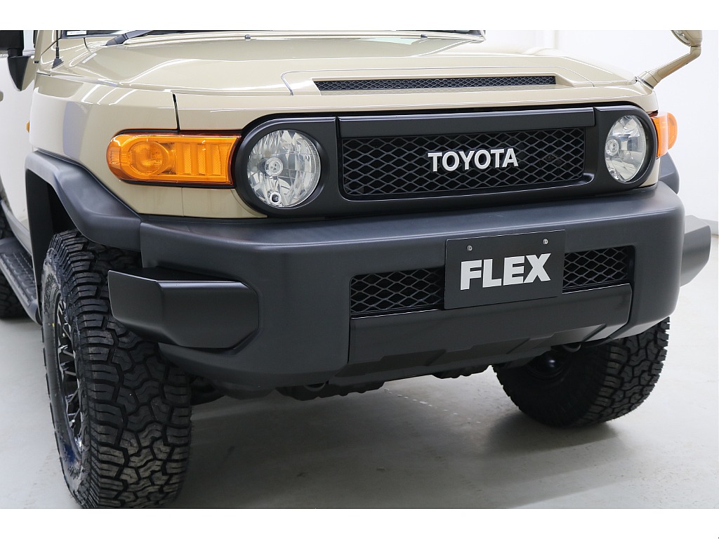 ワンオーナー☆本州仕入れ☆ＮＥＷトレイル仕様☆新品２インチリフトＵＰ☆フューエルリッドカバー☆新品バックカメラカバー☆