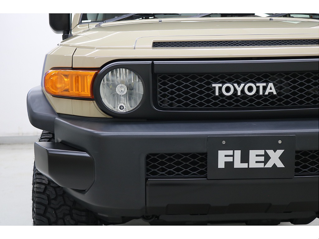 ワンオーナー☆本州仕入れ☆ＮＥＷトレイル仕様☆新品２インチリフトＵＰ☆フューエルリッドカバー☆新品バックカメラカバー☆