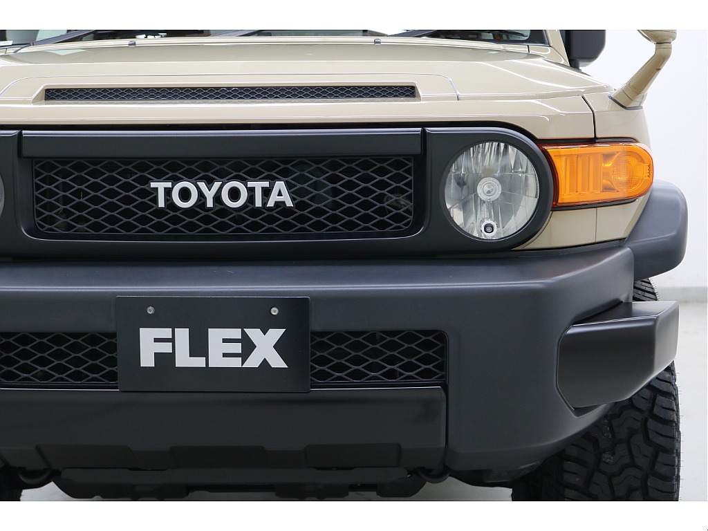 ワンオーナー☆本州仕入れ☆ＮＥＷトレイル仕様☆新品２インチリフトＵＰ☆フューエルリッドカバー☆新品バックカメラカバー☆