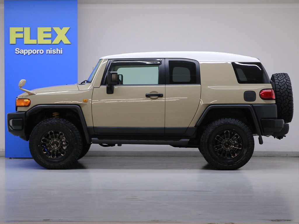 寒冷地仕様☆クリアランスソナー☆クルーズコントロール☆ストラーダＳＤナビ☆バックカメラ☆ＥＴＣ☆ドライブレコーダー☆Ａ／Ｃダイヤルノブ☆