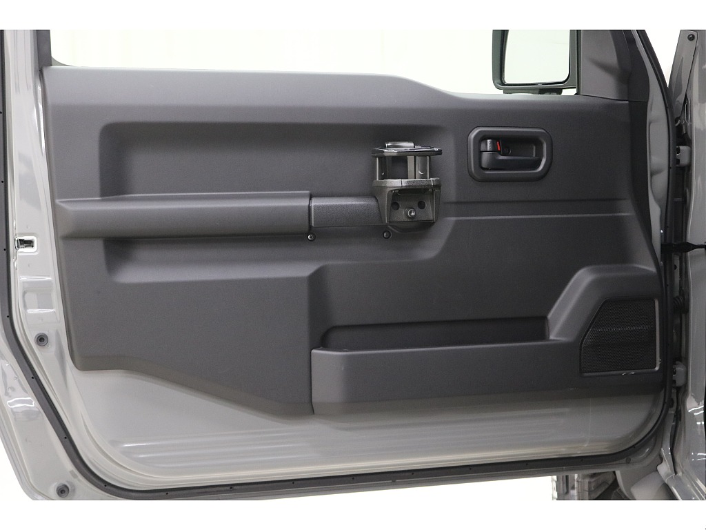 ドアトリムになります☆