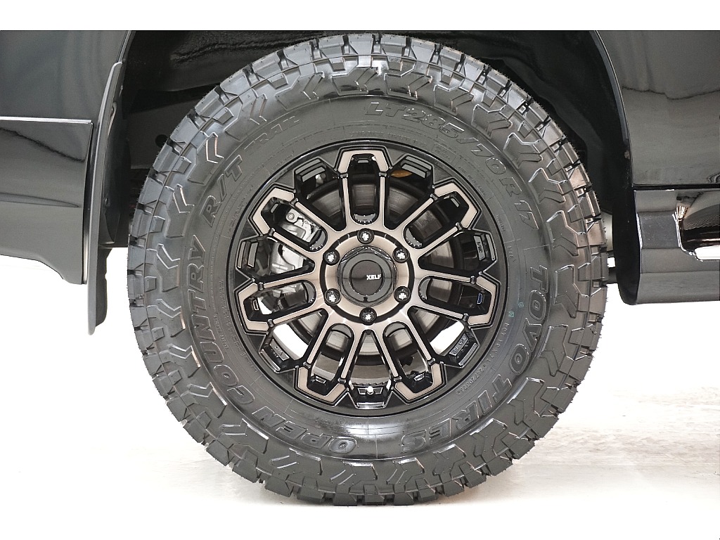 新品ＴＯＹＯオープンカントリーＲ／Ｔトレイルタイヤ×新品ＸＥＬＦ０２ホイール☆新品オリジナル ENHANCED NUTS☆