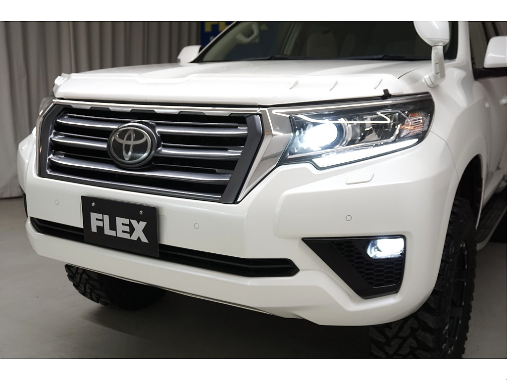 本州仕入れ☆ホワイトパールクリスタルシャイン☆ＪＡＯＳリフトＵＰセット☆ＪＡＯＳリヤラテラルロッド☆エルフォードフロントグリル☆バグガード☆フォグガーニッシュ☆ＴＺ－Ｇグレードサイドステップカバー☆