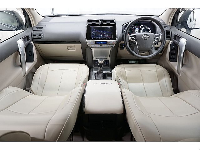 内装は当店にてルームクリーニング済みとなりますので綺麗な状態です♪