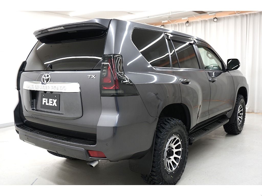 絶版カラーグレーメタリック☆本州仕入れ☆新品２インチリフトＵＰ☆新品ＦＬＥＸオリジナルＵＬＴＩＭＡＴＥ ＢＬＡＣＫテールランプ☆新品オリジナルエンハンスナット☆