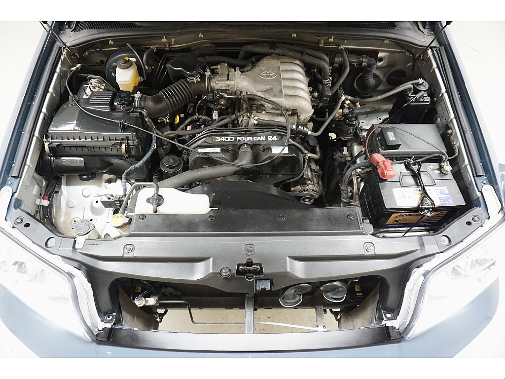 エンジンルームになります☆パワフルな３４００ＣＣ　Ｖ６エンジン☆