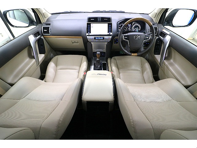 高級感のあるインテリアデザイン☆