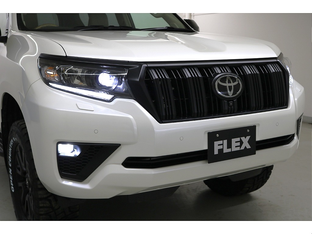 特別仕様車Matt Black Edition☆ワンオーナー☆ホワイトパールクリスタルシャイン☆新品２インチリフトＵＰ☆専用ＬＥＤヘッドライト☆