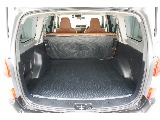 ２列目シートを倒せばさらに荷室を大きく確保出来ます♪
