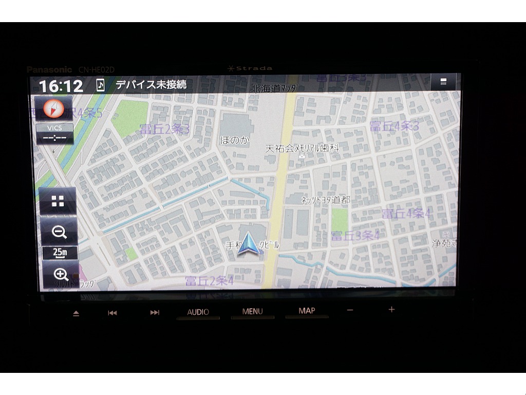 ストラーダＳＤナビ（フルセグ、Bluetooth対応）☆バックカメラ☆