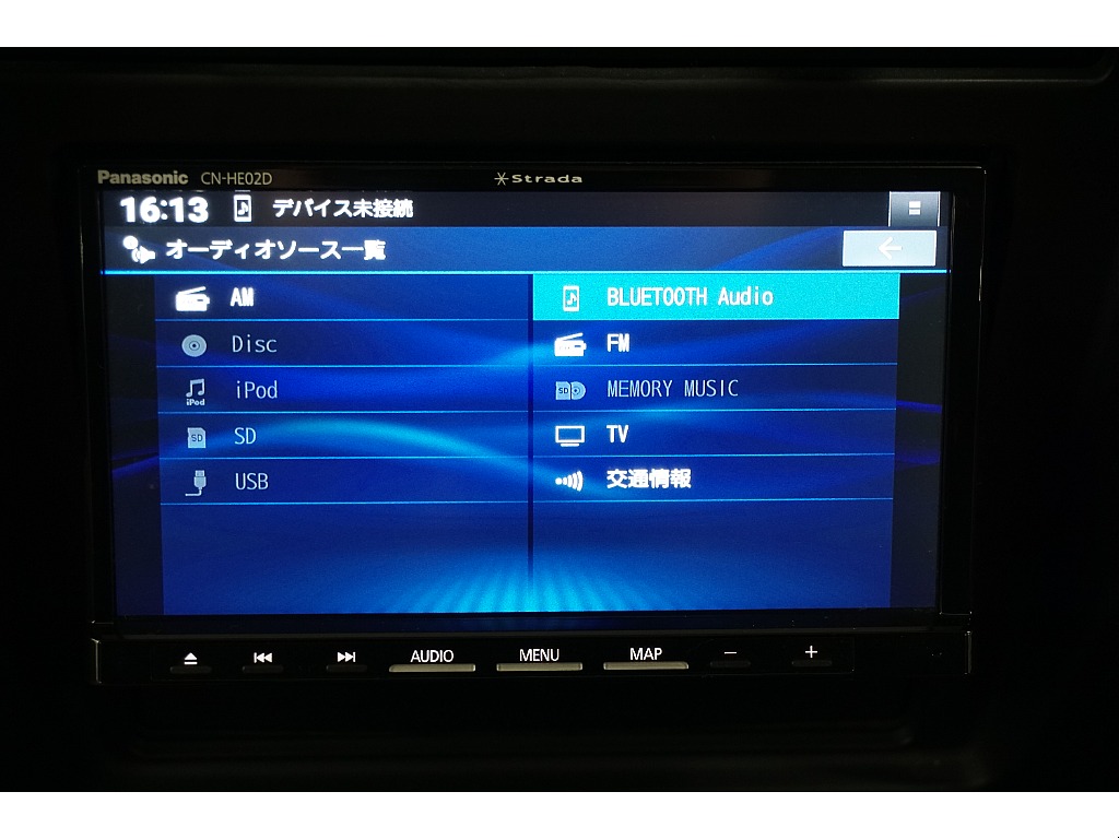 ストラーダＳＤナビ（フルセグ、Bluetooth対応）☆バックカメラ☆