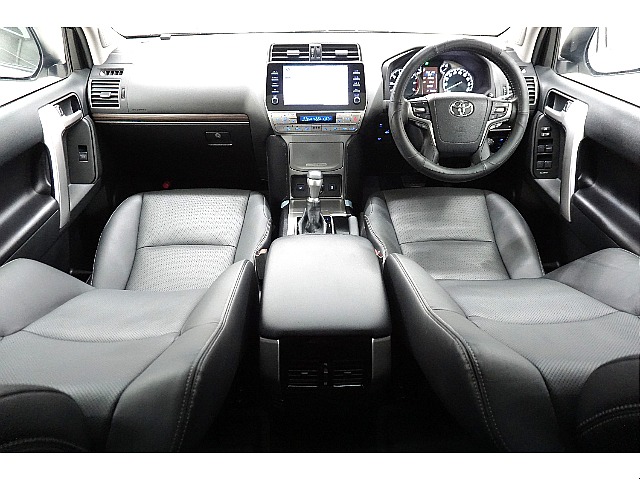 高級感のあるインテリアデザイン☆