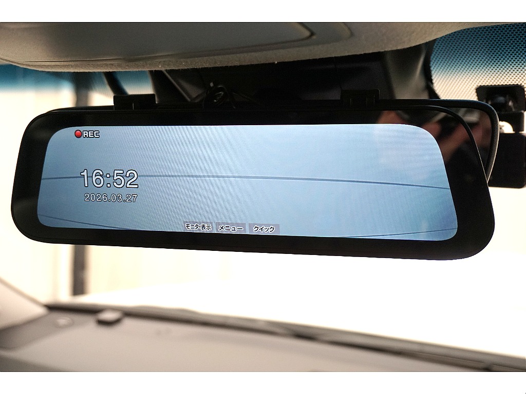 ミラー型前後ドライブレコーダー☆