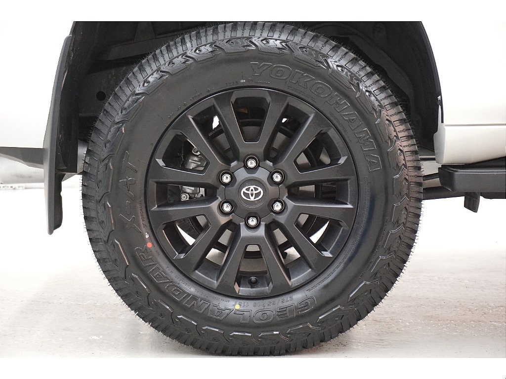 新品ＹＯＫＯＨＡＭＡジオランダーＸ－ＡＴタイヤ×マッドブラックエディション１８インチアルミホイール☆