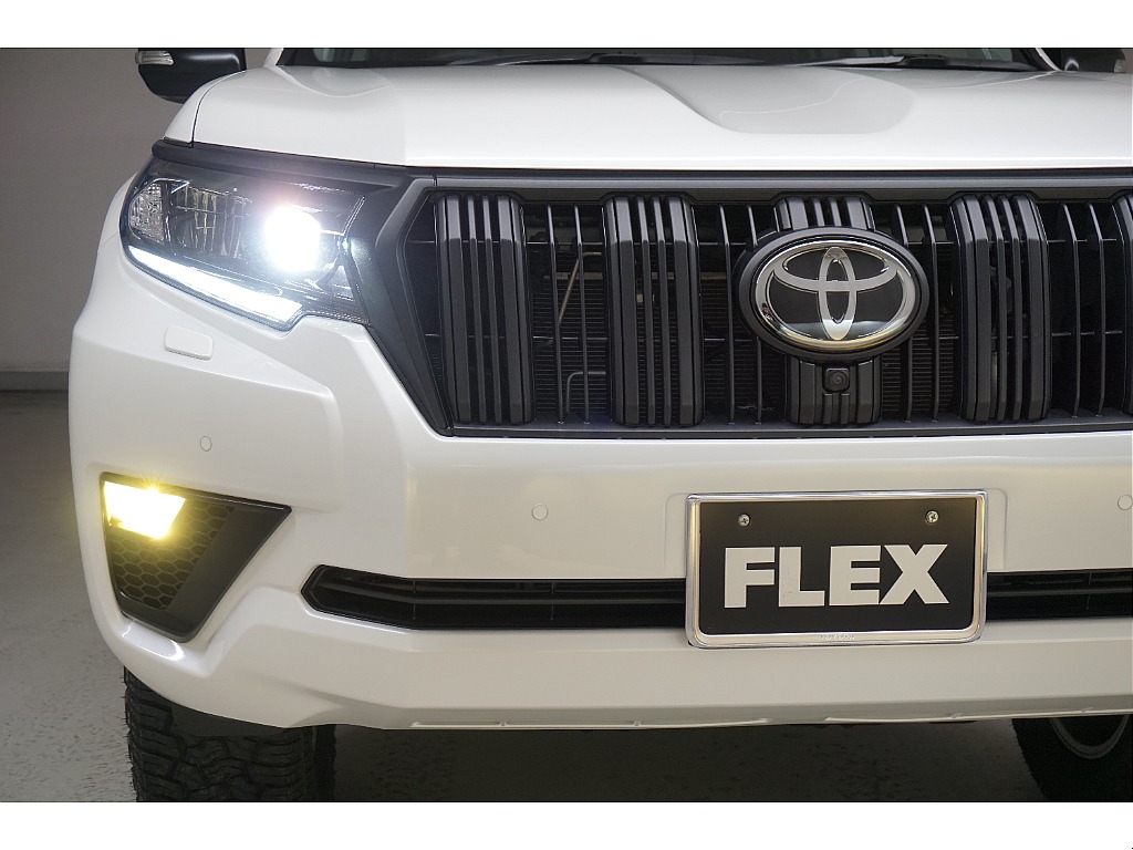 ワンオーナー☆特別仕様車Matt Black Edition☆新品２インチリフトＵＰ☆マッドブラックエディションＬＥＤヘッドランプ☆フロントグリル☆フォグランプベゼル☆