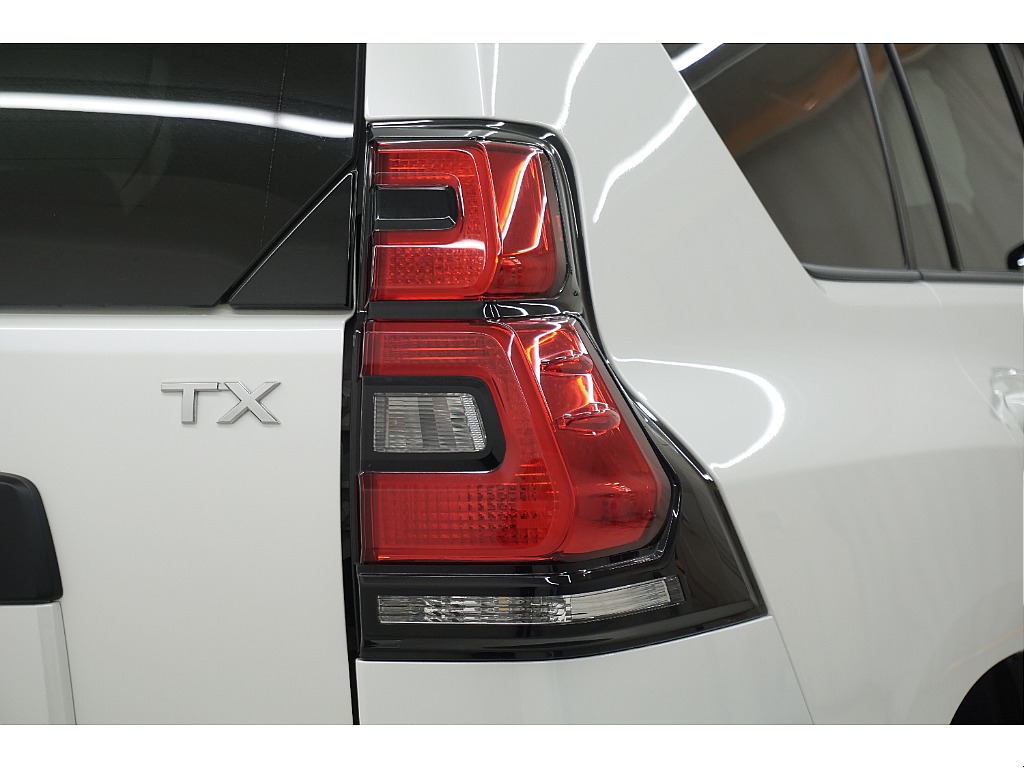 純正テールランプ☆