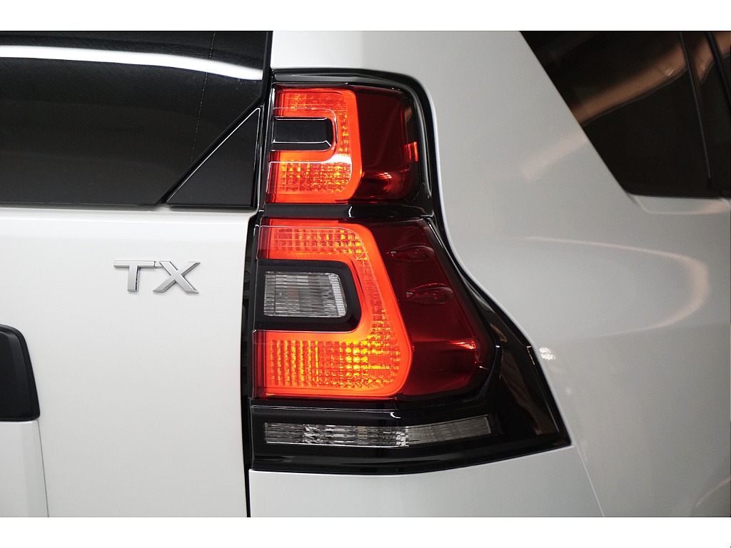 純正テールランプ☆