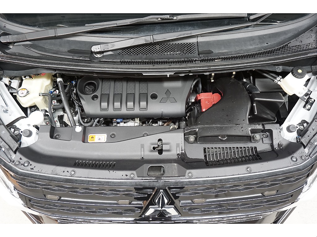 ２２００ＣＣクリーンディーゼルエンジン☆