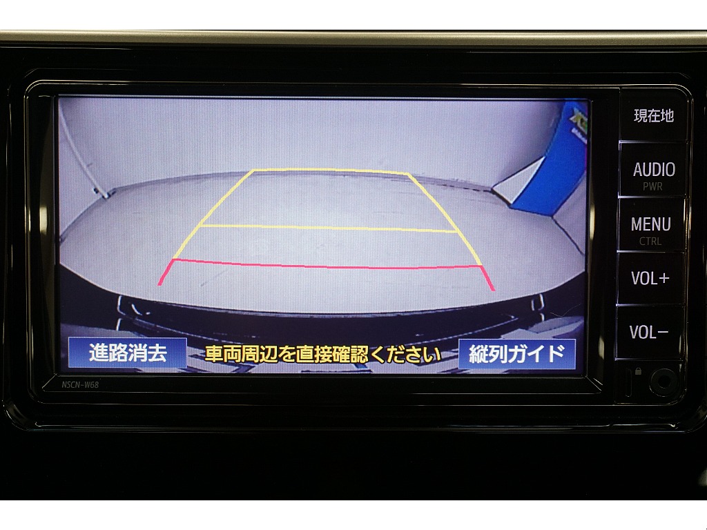 トヨタ純正ＳＤナビ（フルセグ、Bluetooth対応）☆バックカメラ☆