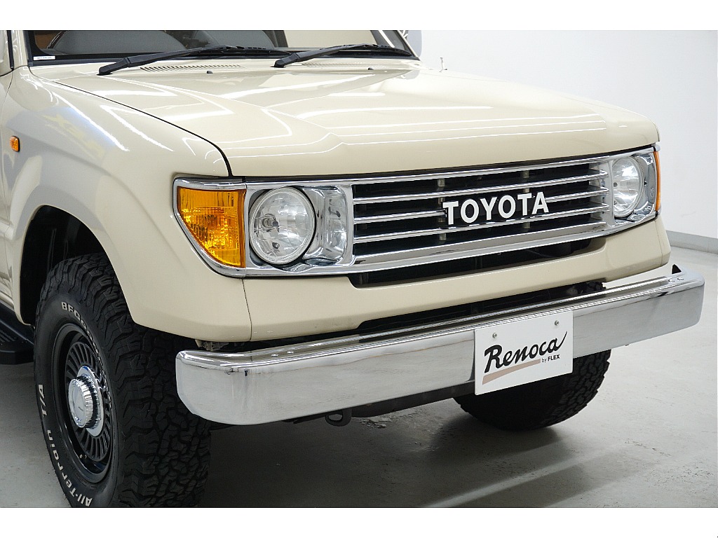 ーＲｅｎｏｃａーリノカ☆アメリカンクラシック☆買取特選車☆オリジナル丸目換装☆メッキバンパー☆オリジナルリヤバンパー換装☆新品クリスタルサイドマーカー☆メッキアウタードアハンドル☆